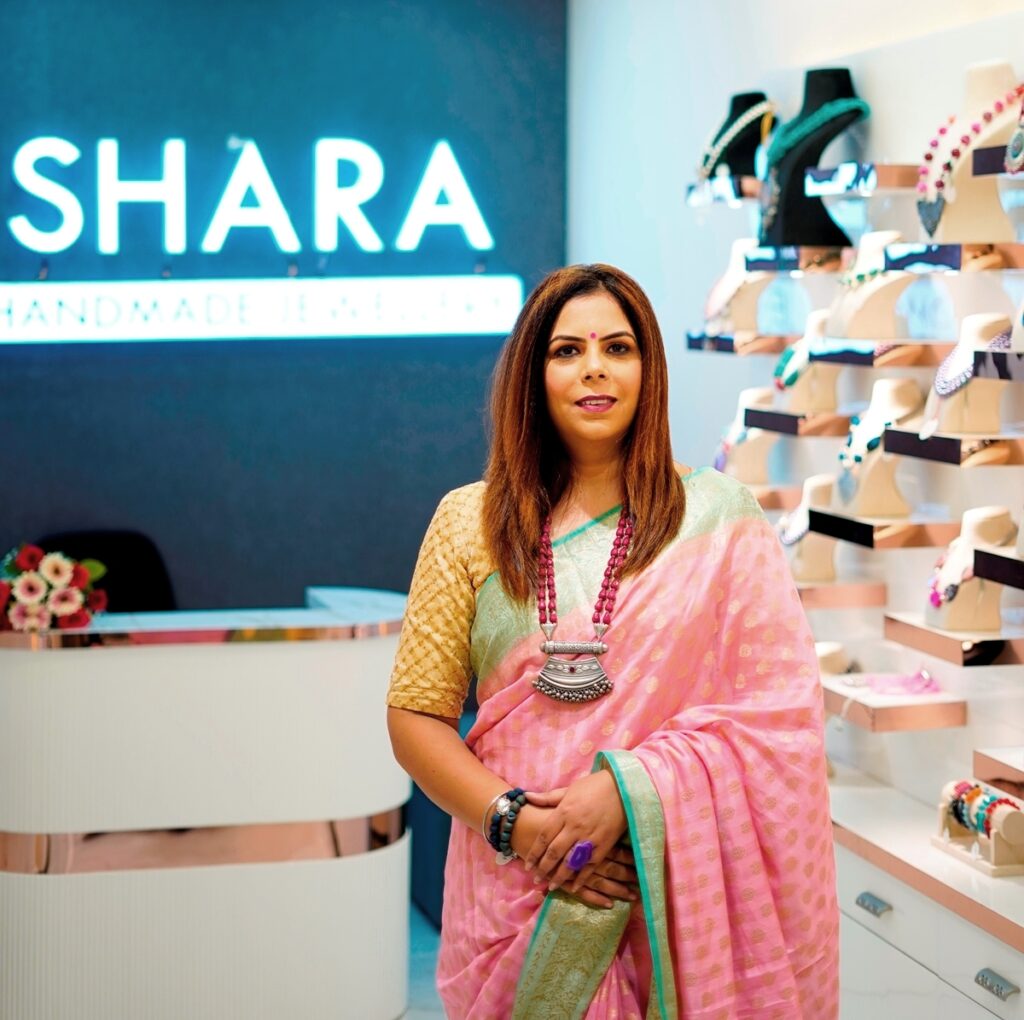 Shweta Dang Pandey
Founder, Owner and Chief Designer
Shara Jewellery